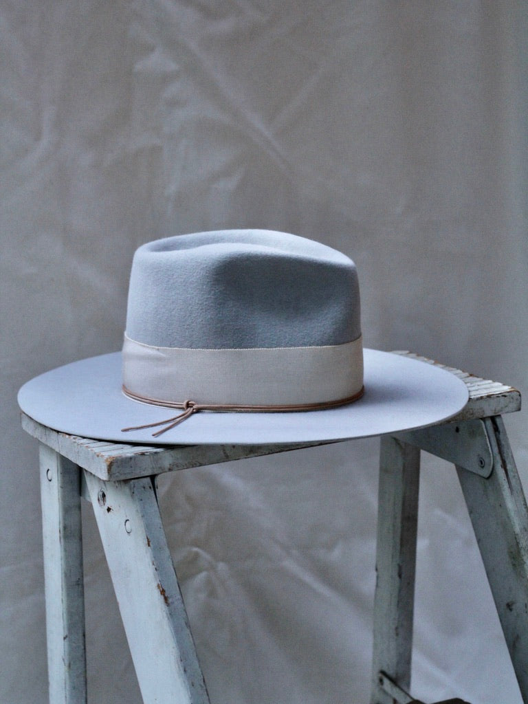 Hat 8
